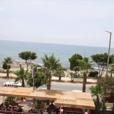 Europa Beach Hotel 3*